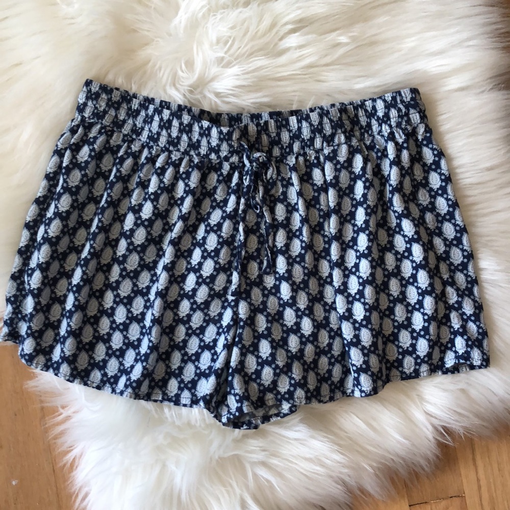 Soft Joie paisley shorts